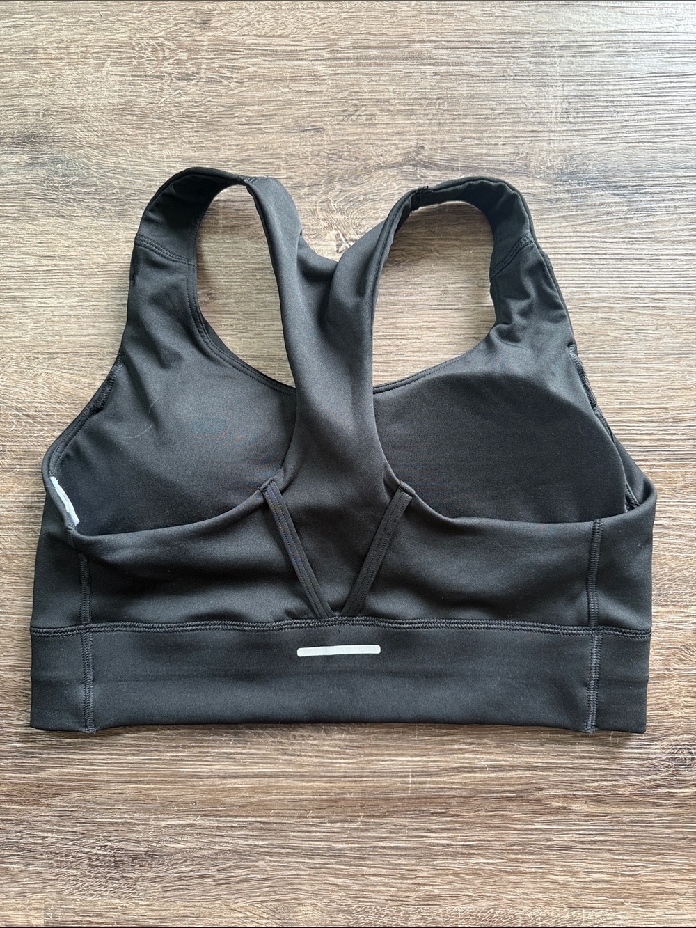 ADIDAS RUN POCKET MEDIUM-SUPPORT BRA - Picture 4 of 6